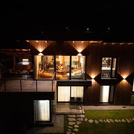 Mountain Lodge Rîşnov Eksteriør billede