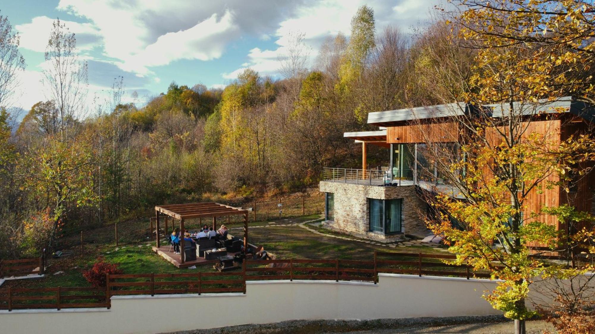 Mountain Lodge Rîşnov Eksteriør billede